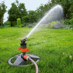 Arroseur Turbine Comfort Gardena Traîneau Plastique Arrosage Max 450 M² -Magasin D'Outils De Jardinage arroseur turbine comfort gardena traineau plastique robuste superficie darrosage 450m2 3