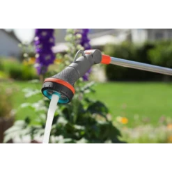 Fusil Arrosoir Comfort Gardena - Arrosage Des Suspensions Et Pots à Distance - 2 Jets Au Choix 18335-20 6 Fusil Arrosoir Comfort Gardena - Arrosage Des Suspensions Et Pots à Distance - 2 Jets Au Choix 18335-20 -Magasin D'Outils De Jardinage p256943 pic3