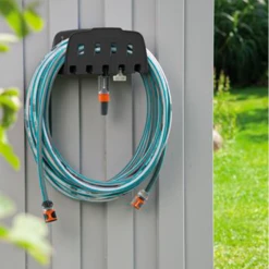 Support Mural Tuyau Arrosage Ø 13-15-19 Mm Encoches Accessoires Gardena -Magasin D'Outils De Jardinage support mural compact tuyau darrosage 13 15 19 mm encoches accessoires gardena 4